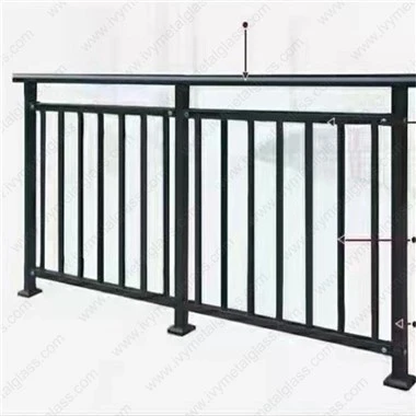 Alumínium korlátos erkély